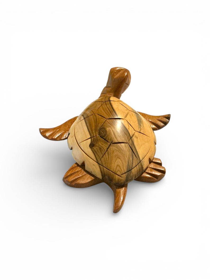 Hand-Carved Wooden Turtle Figurine – Coastal Decor, Nautical Animal Gift, Ocean-Inspired Accent