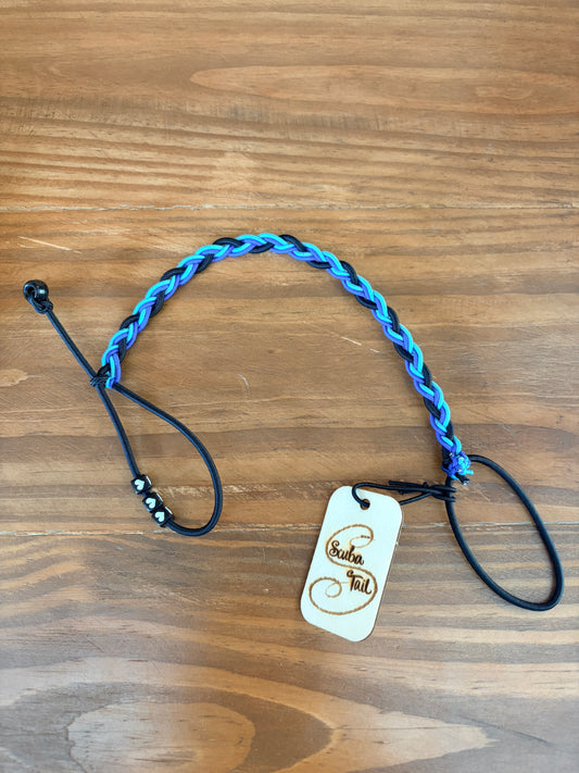 Scuba Tails: The Ultimate Tangle-Free Hair Wrap for Divers